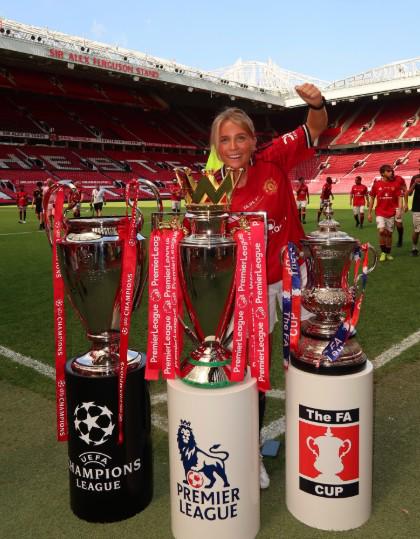 Góc Nhìn J88: Nữ CĐV nổi tiếng trên mạng của Man United: Tước các chức vô địch Premier League củ